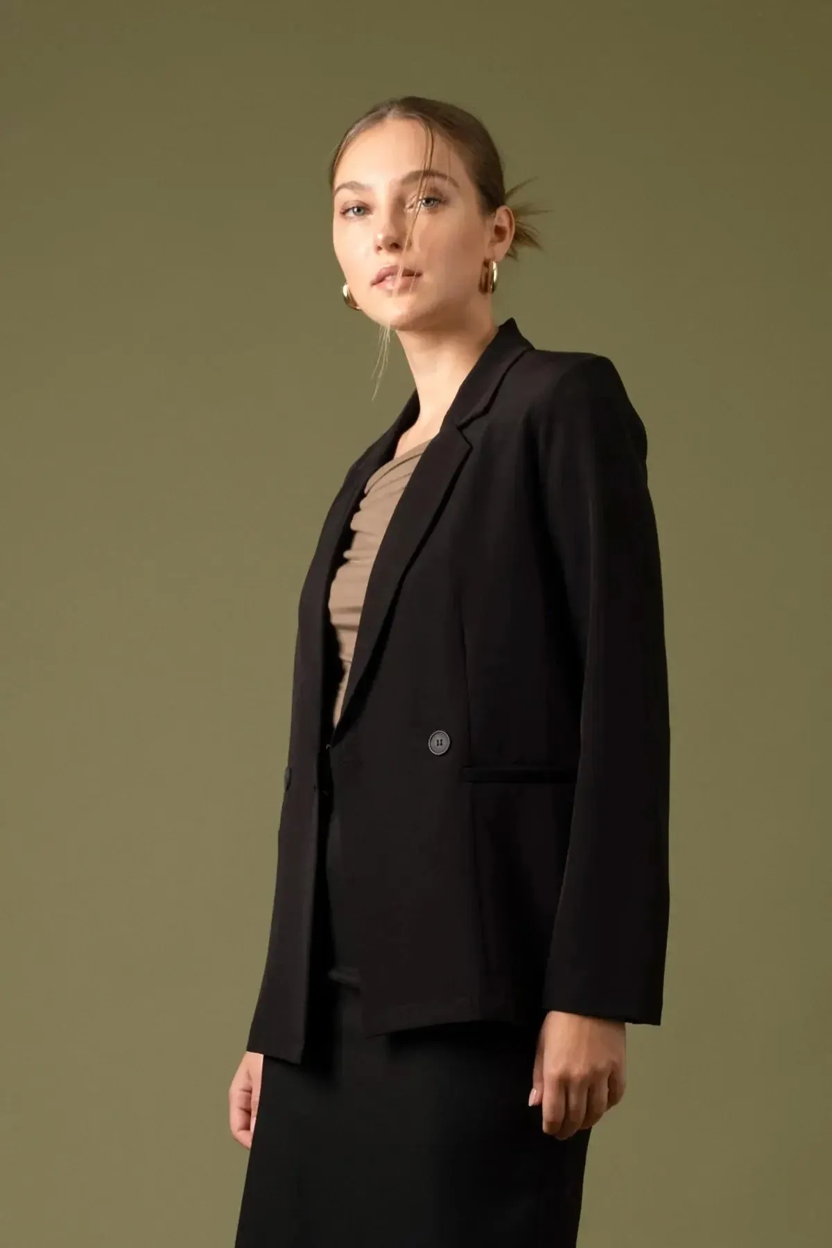 Blu Pepper City Girl Blazer  Chic & Tailored Blazer for Any Occasion