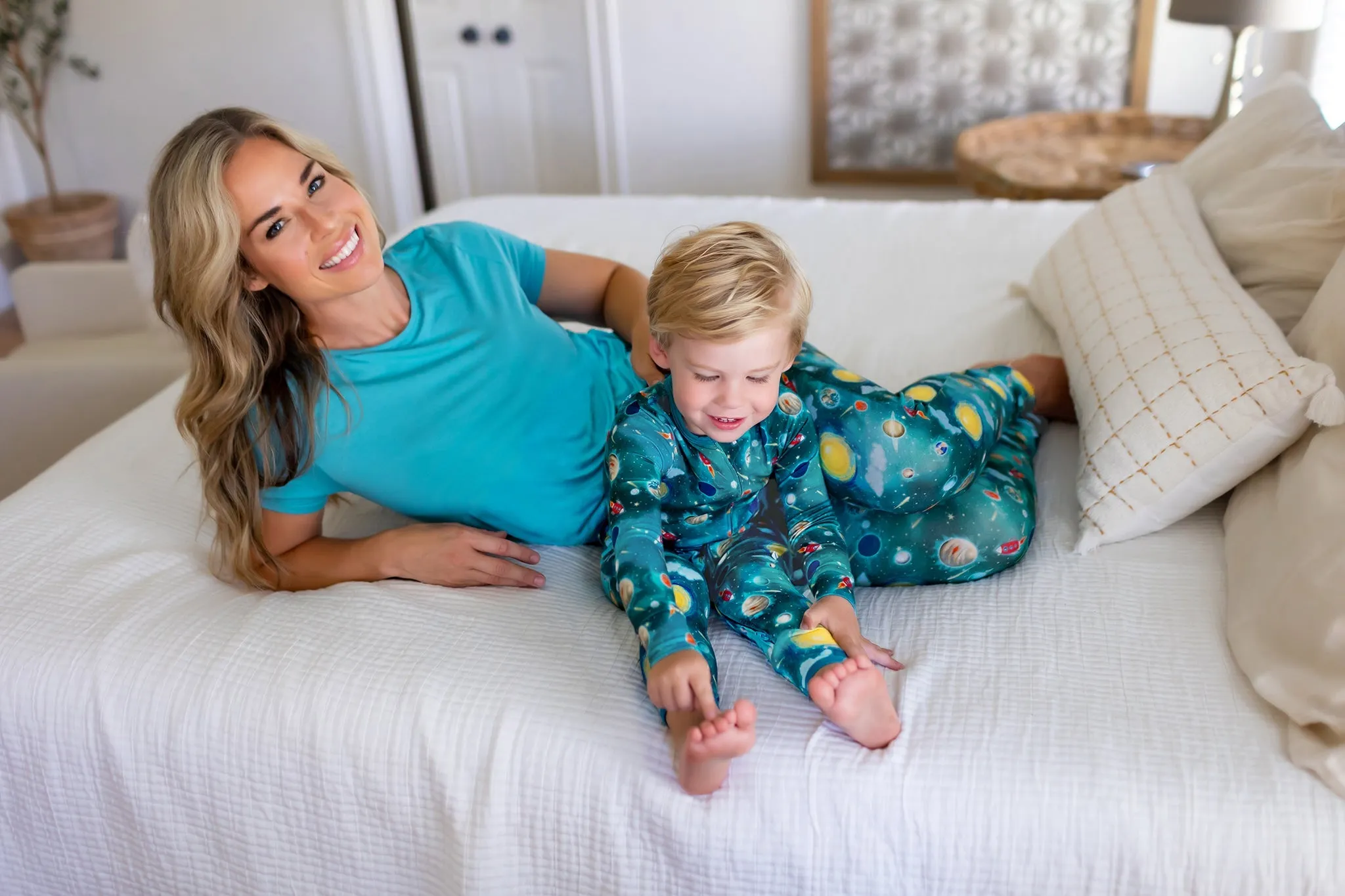 Vroom to the Planets Women's Jogger Style PJ Pants
